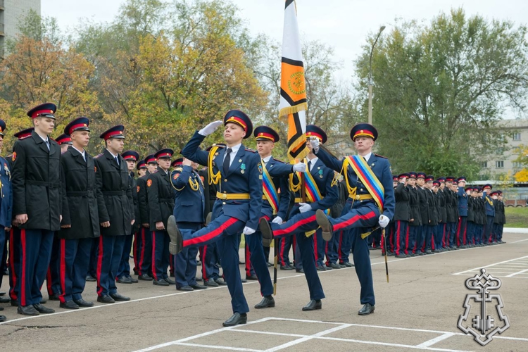 Торжественно приведены к Присяге кадеты Лугаснкого кадетского корпуса имени маршала авиации Александра Ефимова