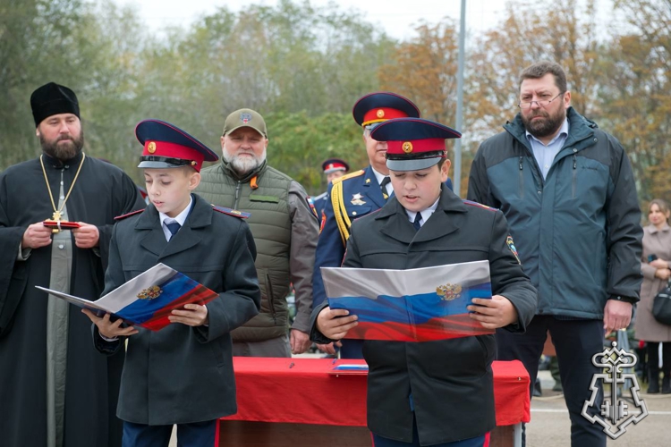 Торжественно приведены к Присяге кадеты Лугаснкого кадетского корпуса имени маршала авиации Александра Ефимова