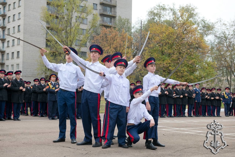 Торжественно приведены к Присяге кадеты Лугаснкого кадетского корпуса имени маршала авиации Александра Ефимова