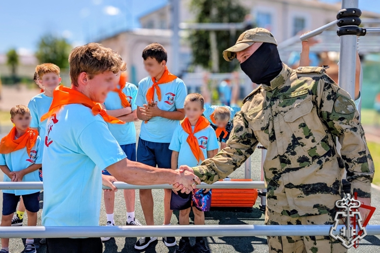 Росгвардейцы провели для воспитанников социального центра ведомственную акцию «Каникулы с Росгвардией»